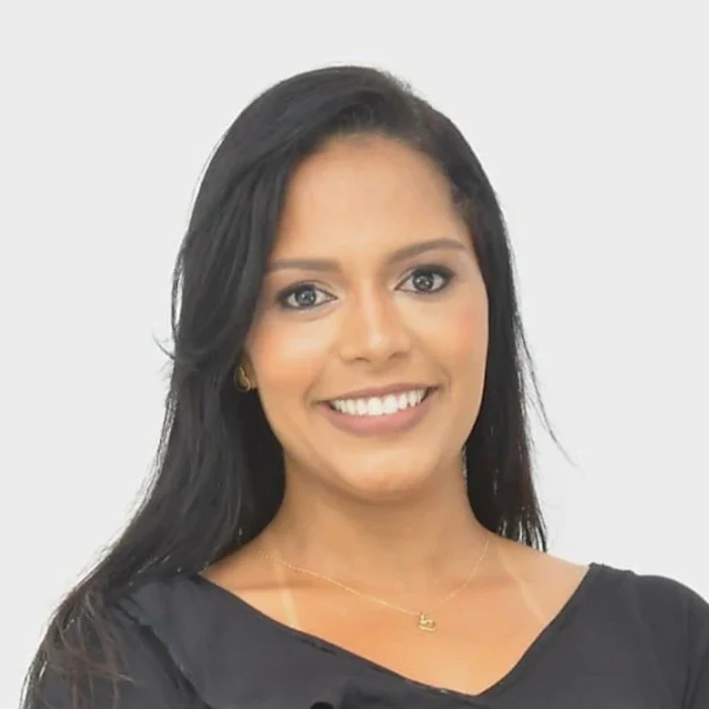 Foto de Dra. Luciana Santos